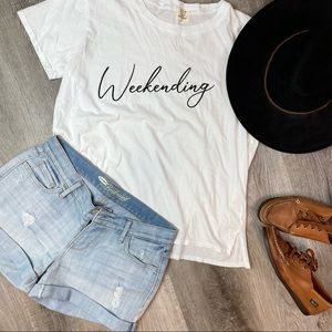 White WEEKENDING Vacation Short Sleeve Top size Large | PST